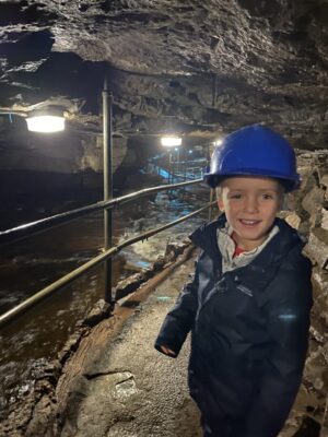 White Scar Cave; Our rainy day visit with kids